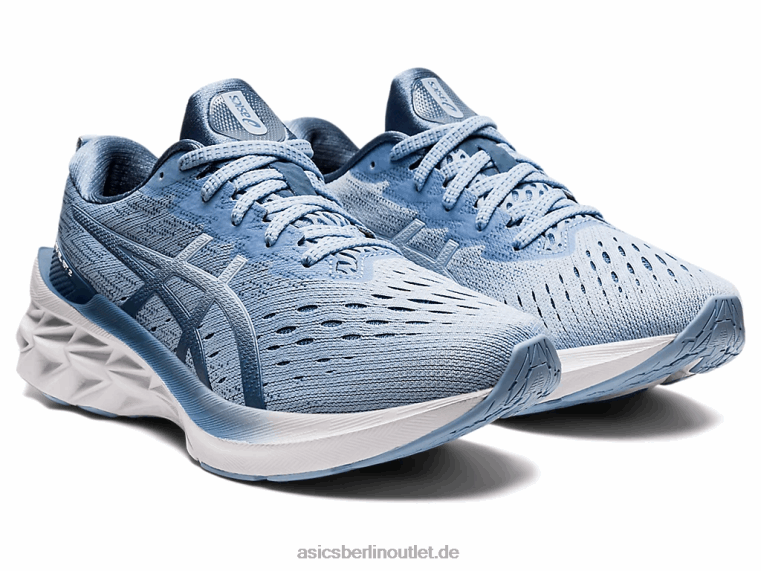 Novablast 2 BL4N3908Asics Nebel/weicher Himmel