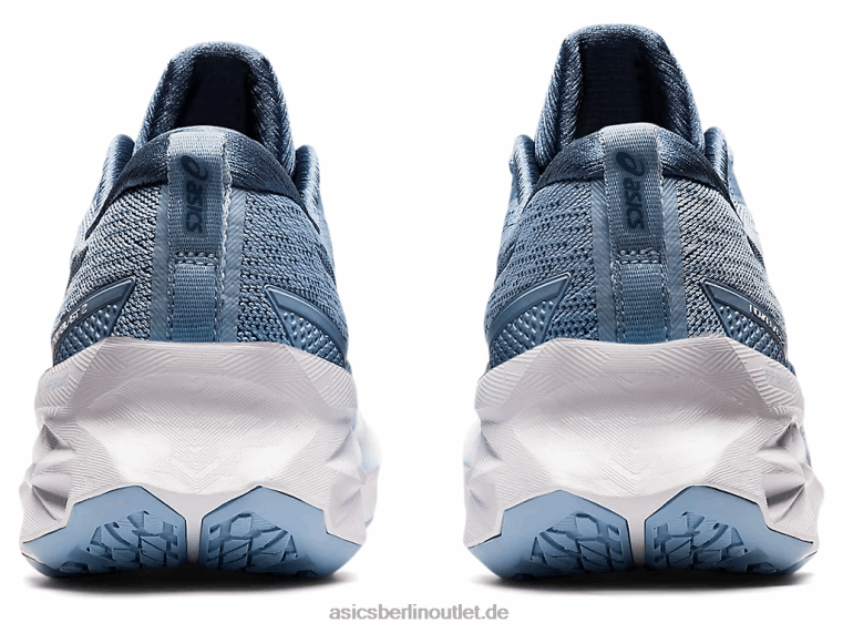 Novablast 2 BL4N3908Asics Nebel/weicher Himmel