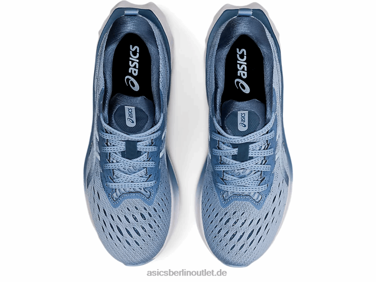 Novablast 2 BL4N3908Asics Nebel/weicher Himmel