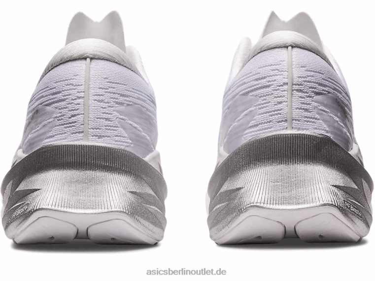 Novablast 3 BL4N2405Asics Weiß/Piemontgrau