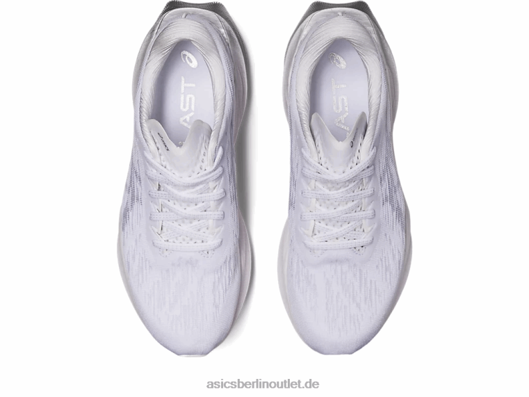 Novablast 3 BL4N2405Asics Weiß/Piemontgrau
