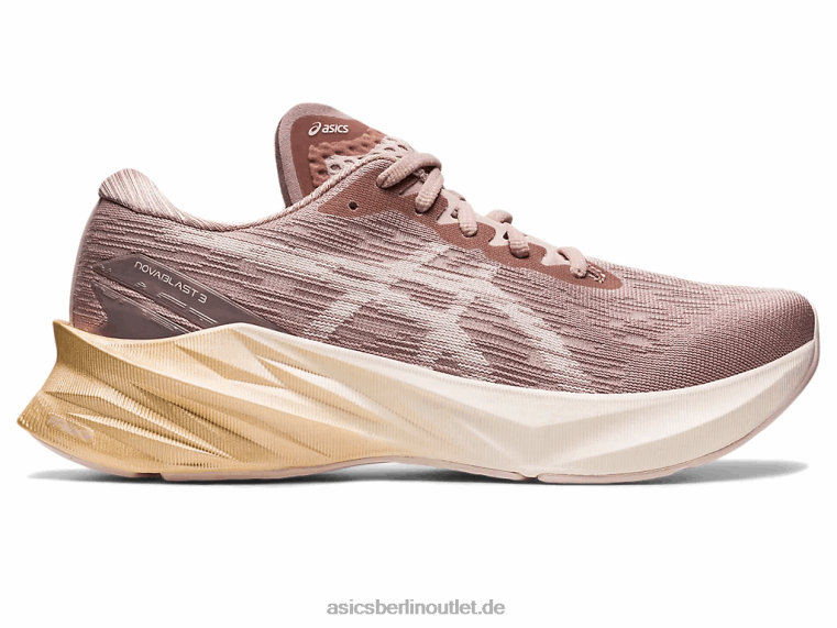 Novablast 3 BL4N2428Asics Rehbraun/Mineralbeige