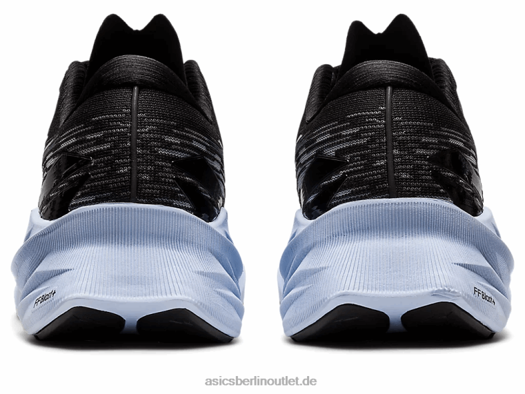 Novablast 3 BL4N2864Asics Schwarz/Plattenfelsen