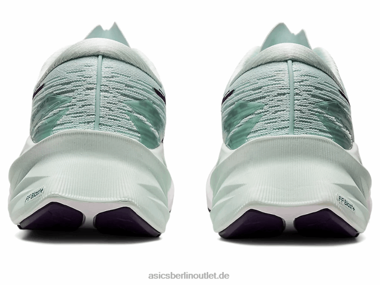 Novablast 3 BL4N2930Asics beruhigender Meeres-/Nachtschatten