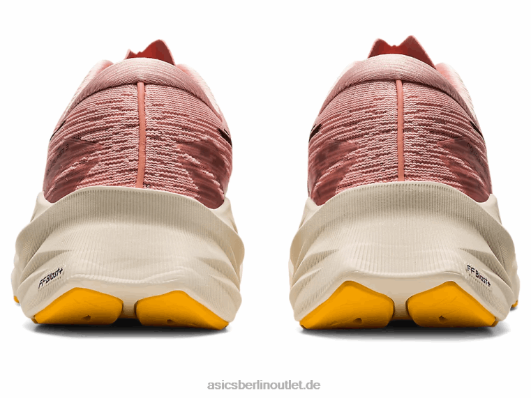 Novablast 3 BL4N2951Asics frosted rose/deep mars