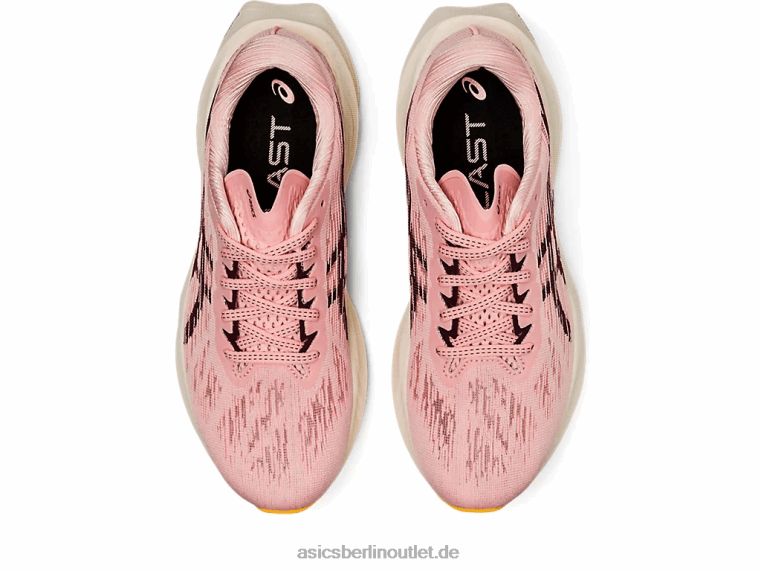 Novablast 3 BL4N2951Asics frosted rose/deep mars