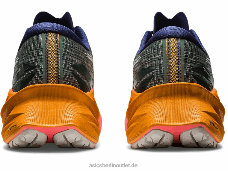Novablast 3 Tr BL4N2485Asics Naturbaden/Papaya