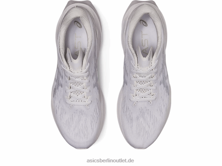 Novablast 3 BL4N402Asics Weiß/Piemontgrau