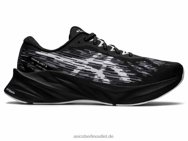 Novablast 3 BL4N931Asics Schwarz-Weiss